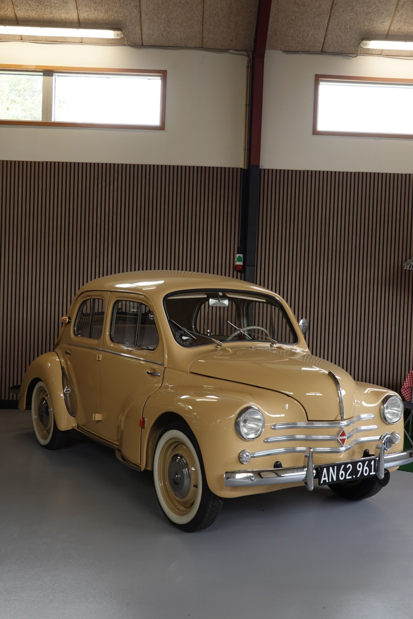 Renault 4CV hos Gitz Classic Cars